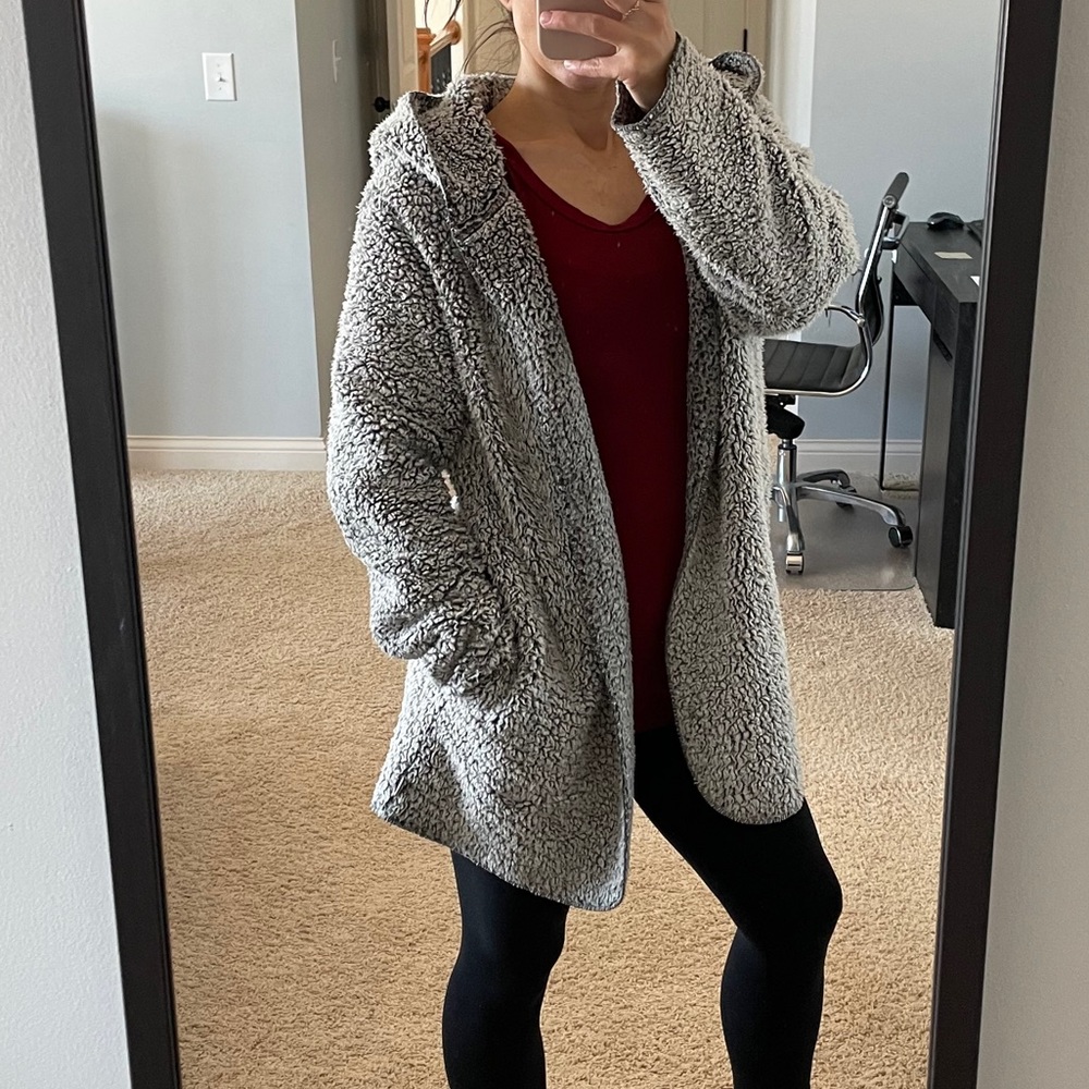 Victoria’s Secret PINK Gray Sherpa Cardigan
